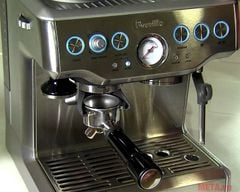 Máy pha cà phê Breville BES870BSS