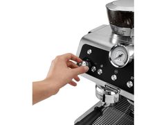 Máy pha cà phê Delonghi La Specialista EC9335.M