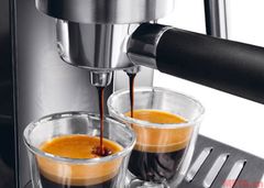 Máy pha cà phê Delonghi Pump Espresso EC820.B