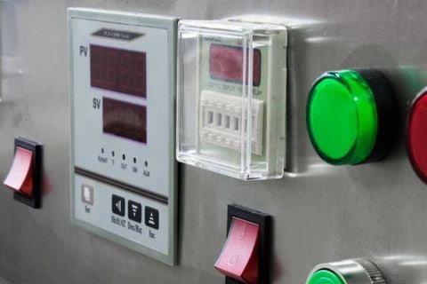 Máy sấy thực phẩm công nghiệp khay xoay tròn loại 12 khay GEC12