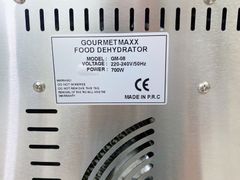 Máy sấy thực phẩm Gourmetmaxx GM-08/SS-08B (8 khay, đèn UV diệt khuẩn, sấy chén bát)