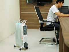 Máy sưởi dầu Fujihome OH849