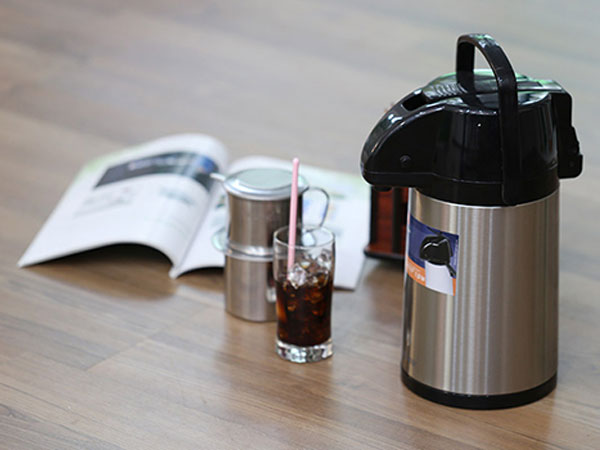 Phích giữ nhiệt nước nóng trong nhiều giờ Phích bơm nước 1 lít