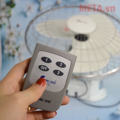 Quạt đảo trần Ching Hai HB9360A có điều khiển