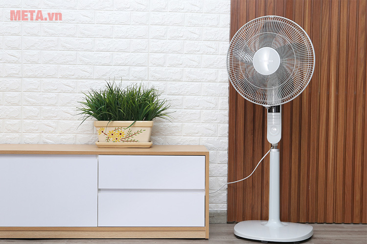 Quạt cây Toshiba F-LSA20(W)VN thích hợp với nhiều không gian gia đình Quạt cây Toshiba F-LSA20(W)VN thích hợp với nhiều không gian gia đình