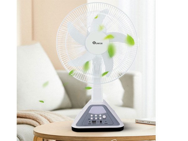 Ventilador Solar Sowun SW 807: ¡Frescura y comodidad al alcance de tu mano! - Ventilador Solar 16 Pulgadas Y 2 Bombil