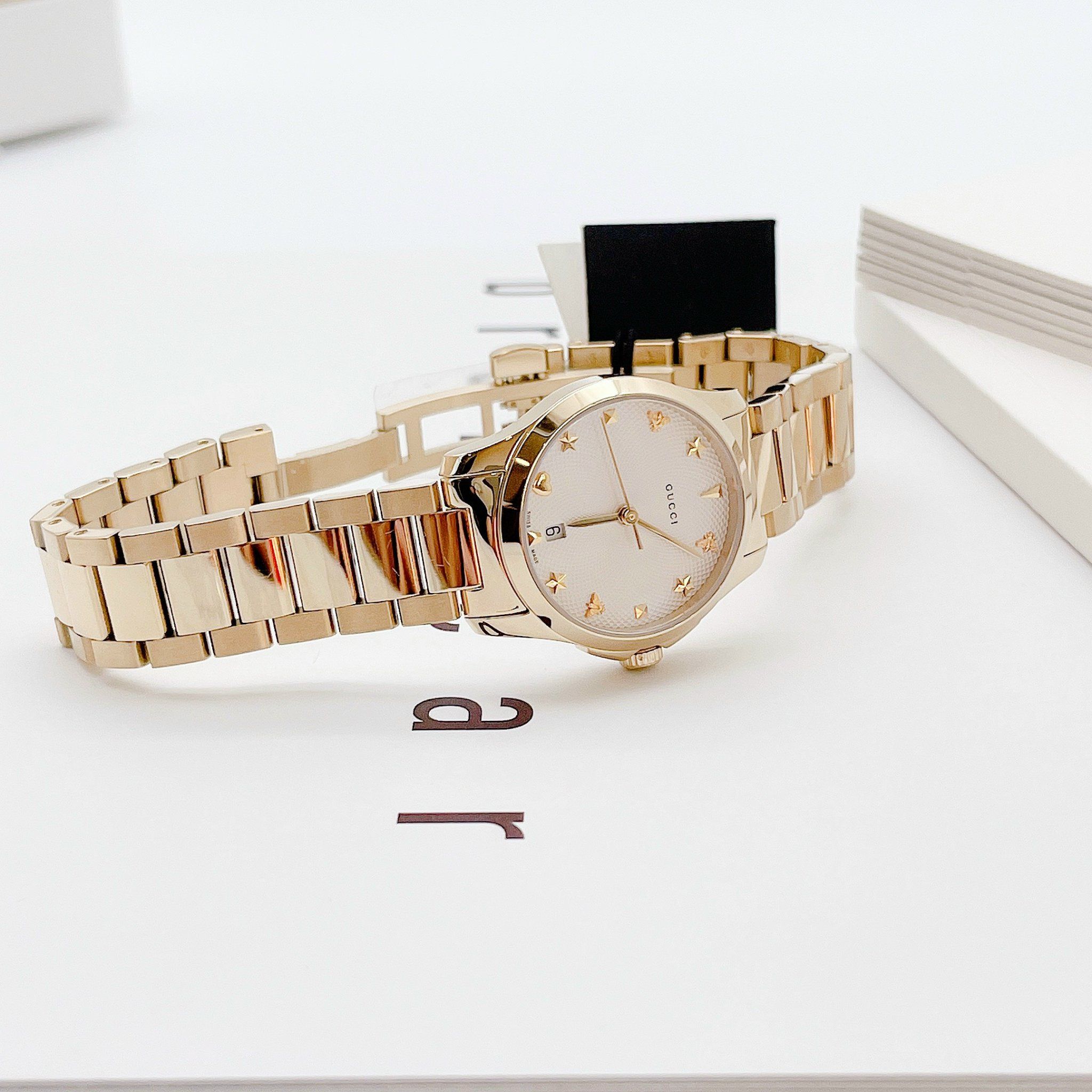  Đồng hồ Nữ Gucci G Timeless YA126576A size 28mm 