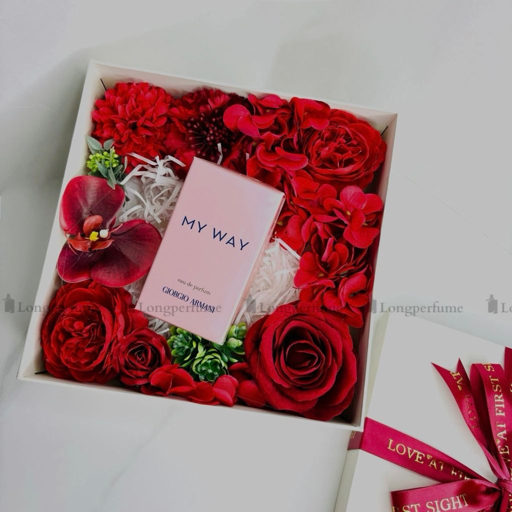 Combo hộp quà và hoa