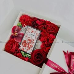 Combo hộp quà và hoa to