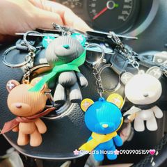 Móc Khóa Gấu Sọc Đeo Khăn InsBear