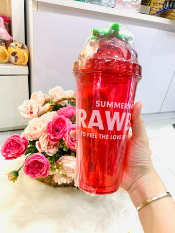 BÌNH NƯỚC STRAWBERRY