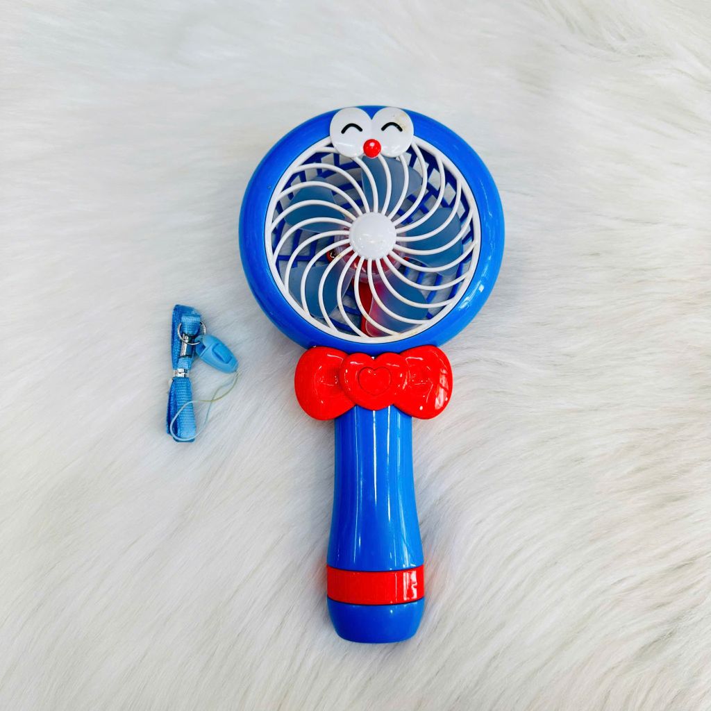 Mini Fan - Quạt Cầm Tay Doraemon Đeo Nơ Đỏ