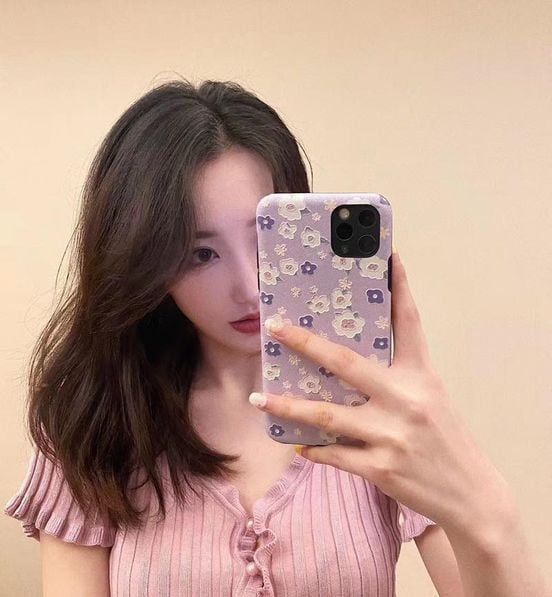 CASE IPHONE HOA Tím Nhí Chất Nhám Da Form Tròn