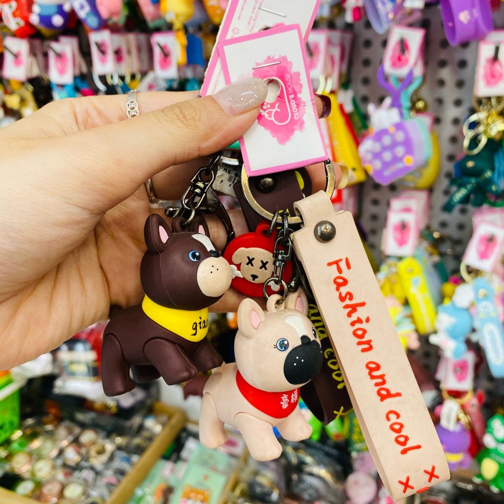 Móc khóa Chó Bulldog Hiền lành Fashion and cool