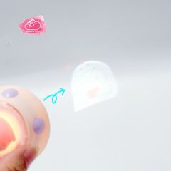 MÓC KHÓA UFO Có đèn Chiếu phim kèm dây da