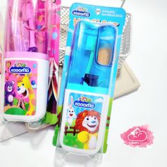 Combo Bàn chải và kem đánh răng cho bé (2 màu) - có hộp đựng
