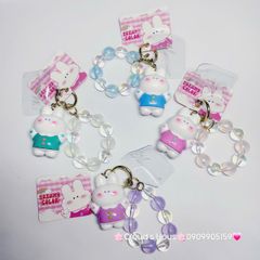 Móc Khóa đeo tay hoạt hình kute Thỏ Trắng Mặc Áo