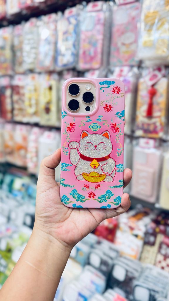 Case Ốp điện thoại iPhone MÈO MAY MẮN ẩn kim tuyến Hồng iPhone 11/12/13/14/15/16/Pro/Promax TẾT