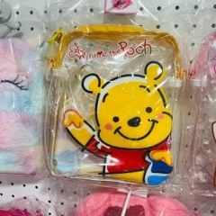 Túi Trong Đeo Chéo Gấu Pooh Và Cô Bé (2 mẫu)