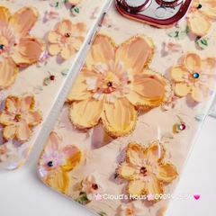 Case Ốp điện thoại iPhone Hoa To Hologram Nền Vàng Viền Camera đính đá Classic 11/12/13/14/15/Pro/Plus/Promax