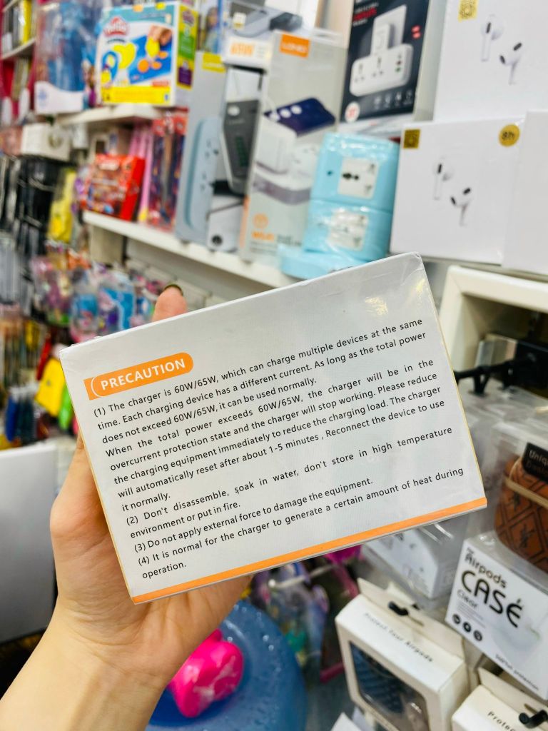 Ổ CẮM 6 PORT+PD+QC3.0 USB FAST CHARGER ( cóc sạc)