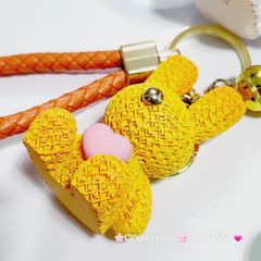 Móc Khóa Con Vật Thỏ Dây Da Trái Tim