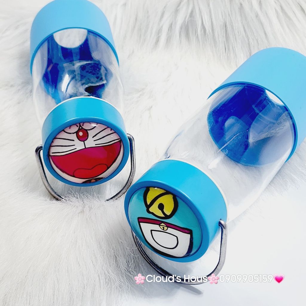 Bình Nước Thủy tinh Doraemon có quai cầm Inox