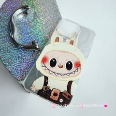 Case Ốp điện thoại iPhone Labubu Soy Mặc Yếm Ánh Lông Vũ Bạc Hologram iPhone 7+/8+/X/XSM/11/12/13/14/15/Plus/Pro/Promax