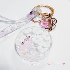 Móc Khóa Hoa Anh Đào Bling Bling Nước