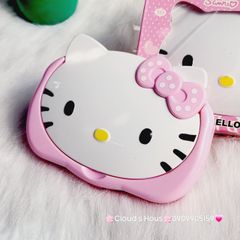 Máy Tính Hello Kitty Gấp Gọn Kèm Lược Gương XD-1104A
