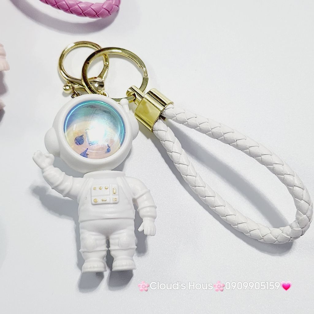 Móc Khóa Phi Hành Gia Cao Có Đèn Led Galaxy Space