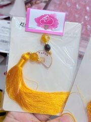 Dây đeo điện thoại các loại charm Tua rua