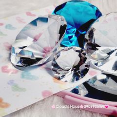 Kim Cương Chặn Giấy