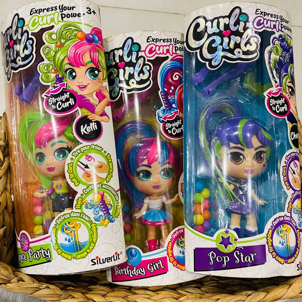 Đồ chơi búp bê Ngôi sao ca nhạc Charli Hãng Curli Girls