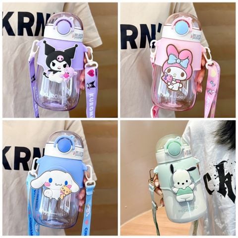 Bình Nước Nhựa Sanrio Chính Hãng Kèm Dây đeo