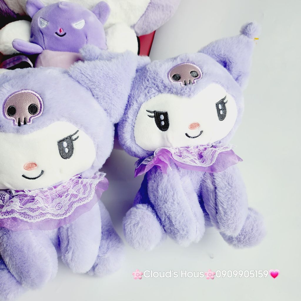 Gấu Bông Kuromi Đeo Yếm Ren