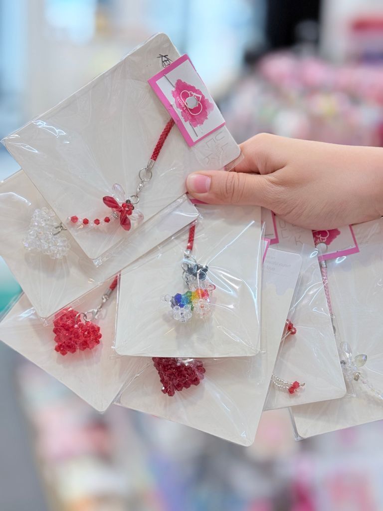 Móc Treo điện thoại đá pha lê, kết cườm Đài Loan ( TAIWAN)