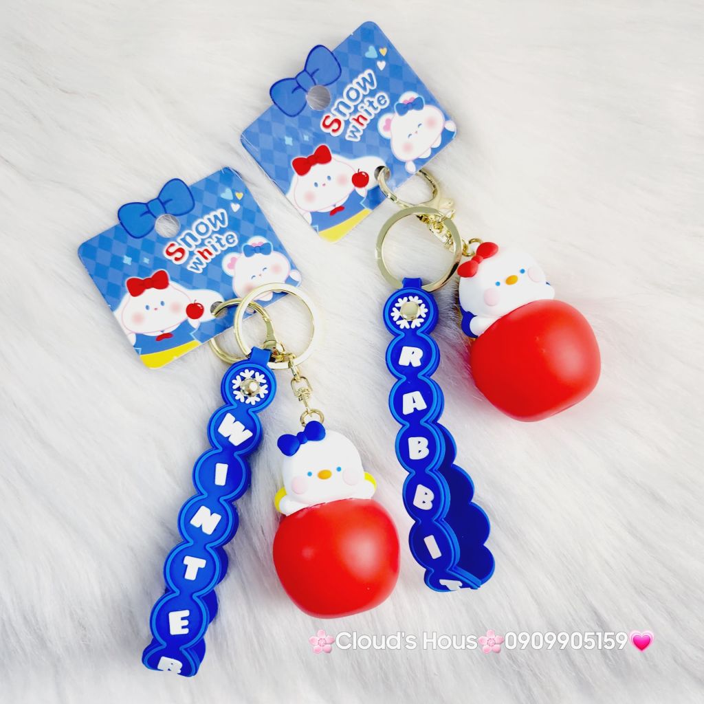 Móc Khóa Vịt Cà Chua Có đèn Rabbit Winter Snow white