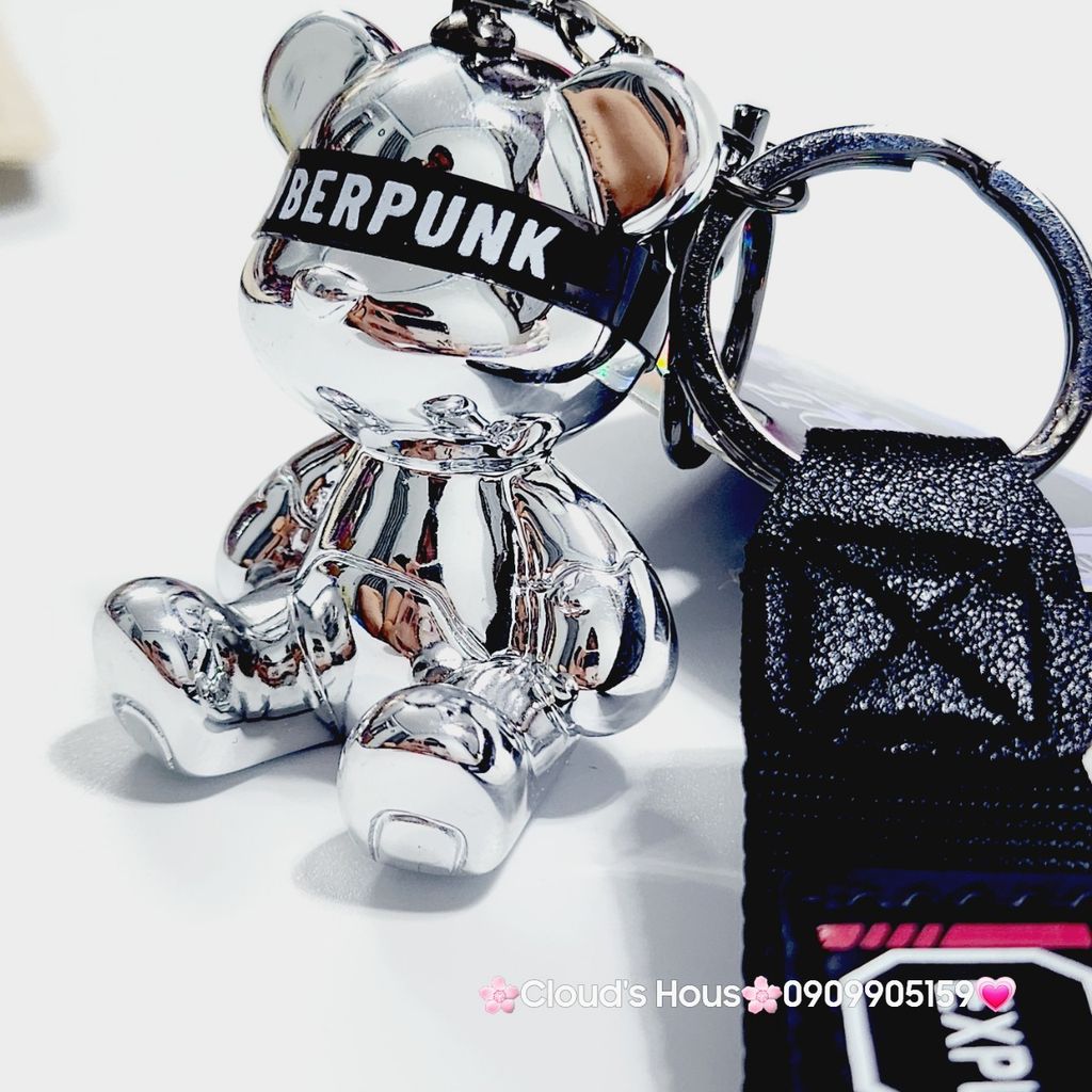 Móc Khóa Gấu BearBrick Ngồi Sứ Ngầu Cyberpunk Explore Future