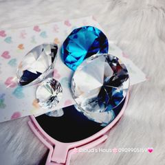 Kim Cương Chặn Giấy