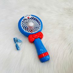 Mini Fan - Quạt Cầm Tay Doraemon Đeo Nơ Đỏ