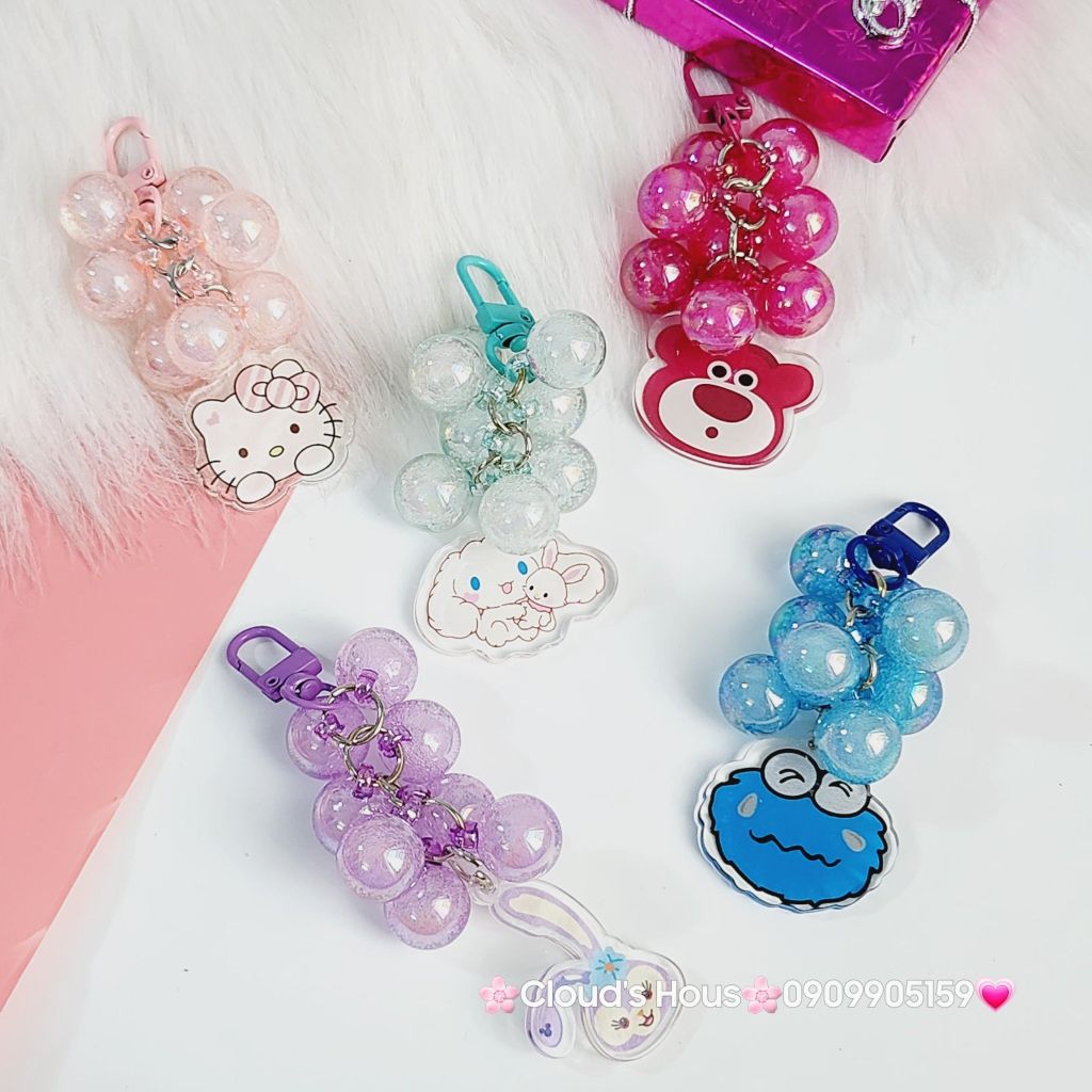 Vòng charm đeo airpod hạt bling bling kèm charm kute - chùm nho