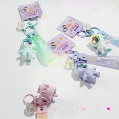 Móc Khóa Phi Hành Gia Lùn Có Đèn Led Space