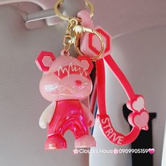 Móc Khóa Gấu Sứ Strive Hai Màu