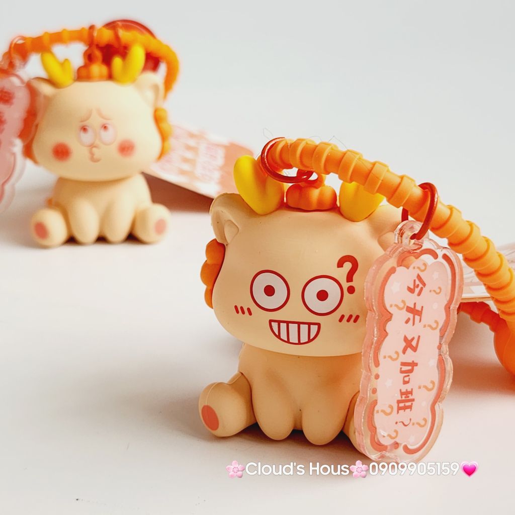 Móc Khóa Lân Ngồi Biểu Cảm Hài Hước Có Chuông - TẾT