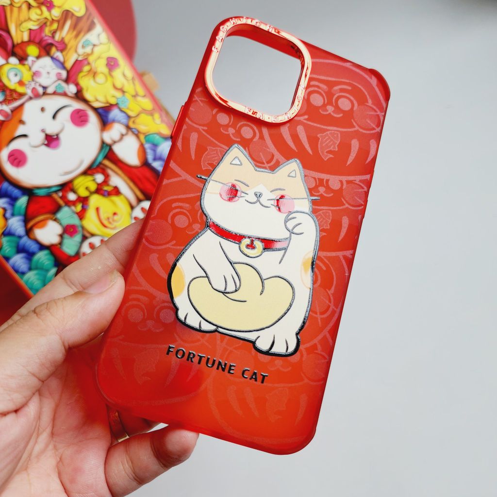 Case Ốp điện thoại iPhone Mèo may mắn Đỏ Trong nhám Viền camera Titan iPhone 11/12/13/14/Pro/Promax -  TẾT