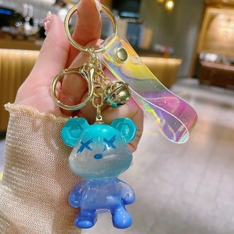 Móc khóa Bearbrick Trong Ombre Dây Hologram