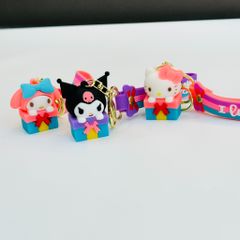 Móc Khóa Sanrio Kitty Hộp Quà I Love You