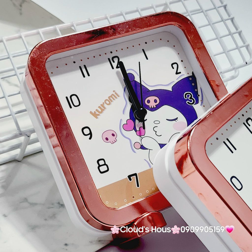 Đồng hồ để bàn Kuromi