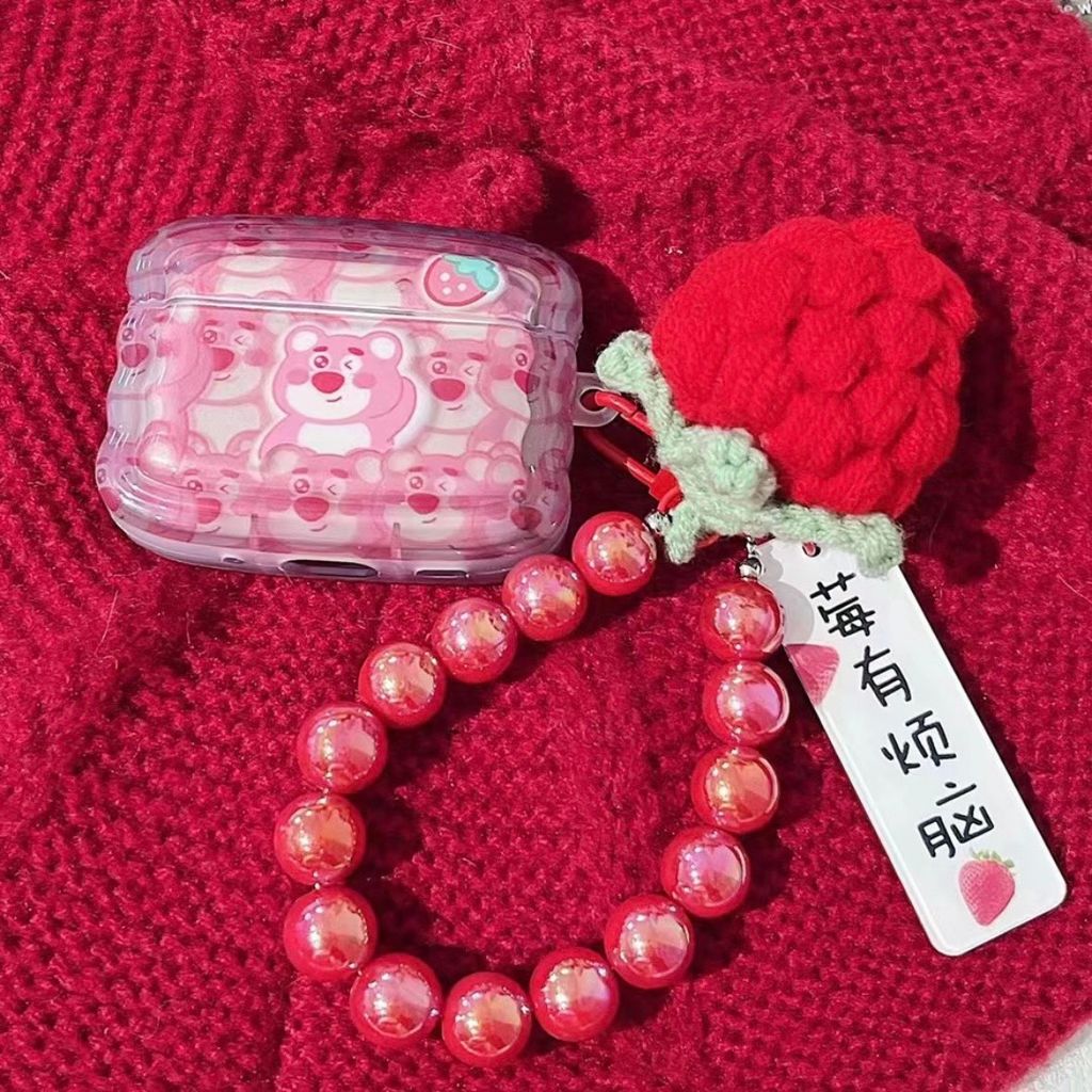 Cover Airpod Gấu dâu Lotso Chất dẻo gợn sóng Kèm móc khoá